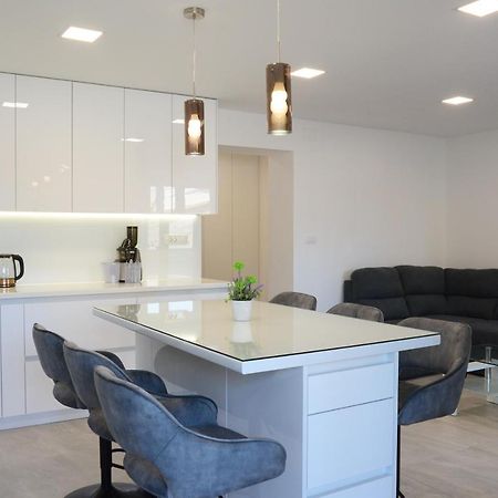 Apartman Milena Солин Екстериор снимка